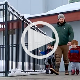 video preview dad with children